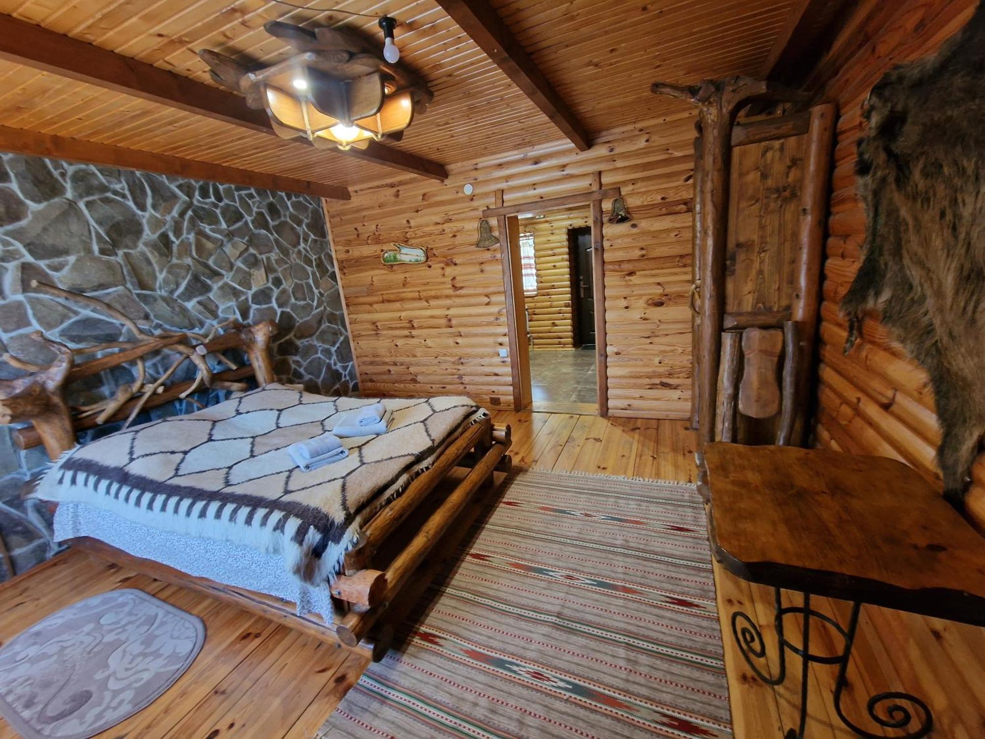 Hotel Гуцульська Хата Jaremcze Zewnętrze zdjęcie